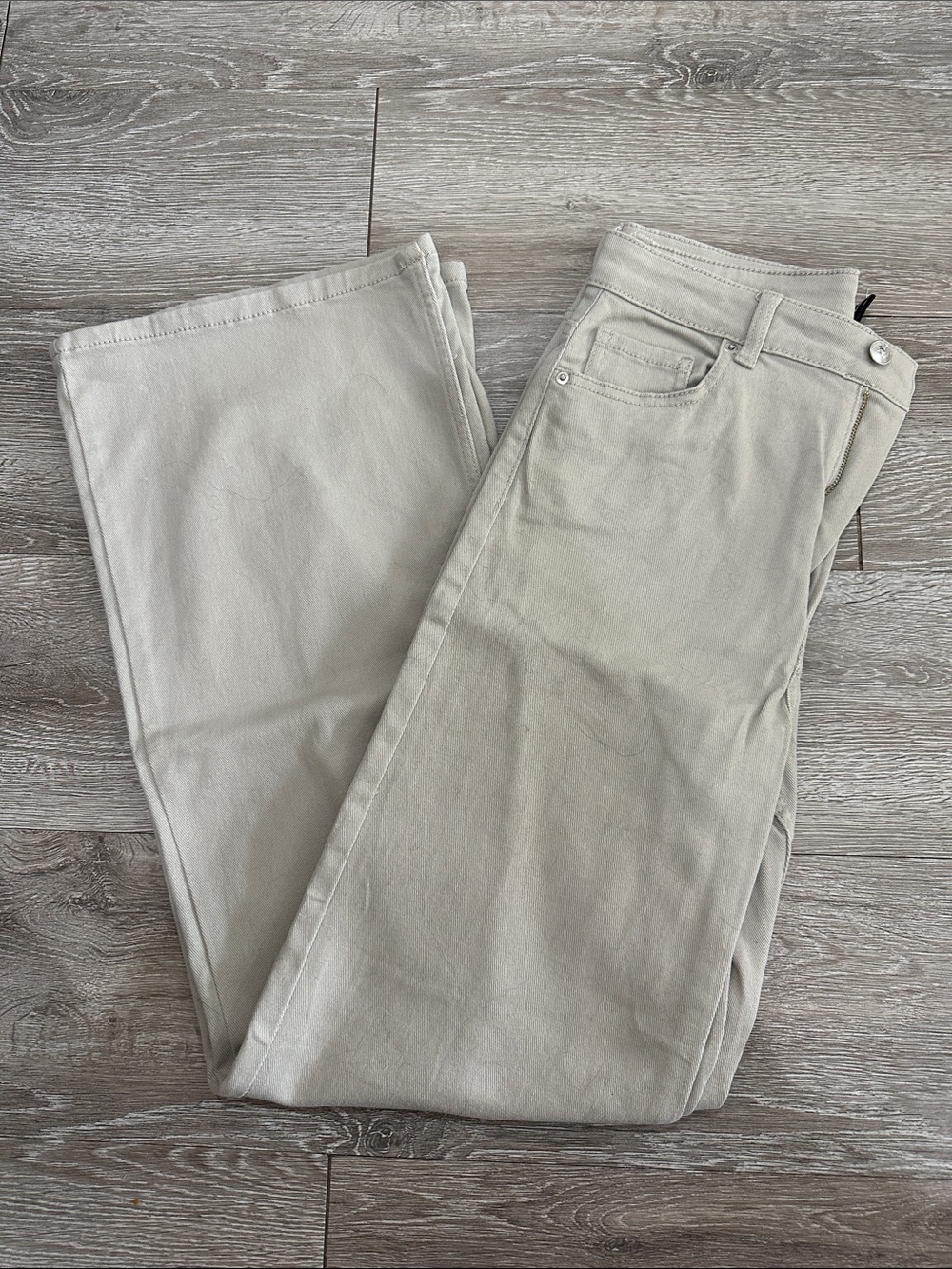 H&M Women's Boot-Cut Jeans in Light Taupe